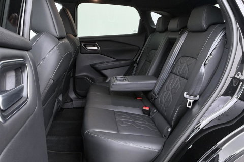 Nissan QASHQAI 1.3 MHEV Xtronic Tekna | ACC | 360° Camera | Head-Up | Stoel+Stuurverwarming | Dodehoek | 19 Inch