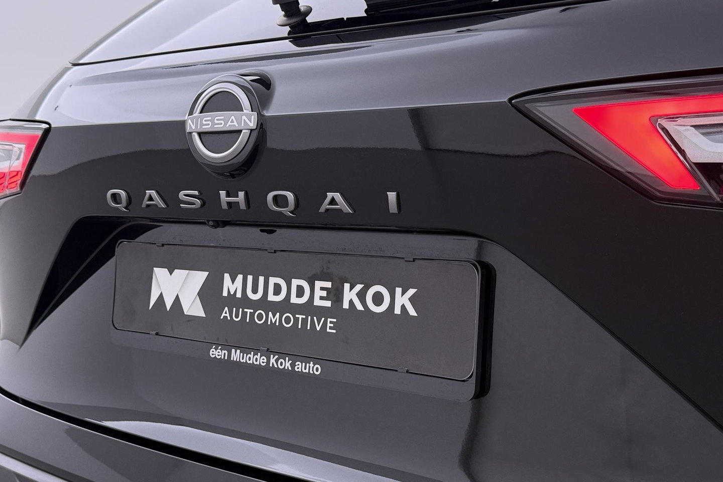 Nissan QASHQAI 1.3 MHEV Xtronic Tekna | ACC | 360° Camera | Head-Up | Stoel+Stuurverwarming | Dodehoek | 19 Inch