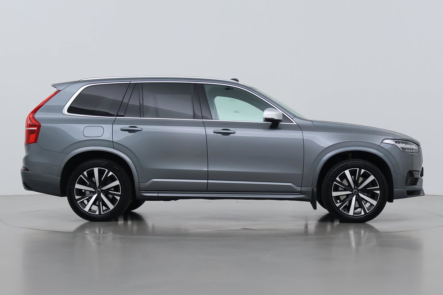 Volvo XC90 T8 Twin Engine R-Design | Luchtvering | Bowers&Wilkins | Panoramadak | 360° Camera | Head-Up | BLIS | Trekhaak | ACC