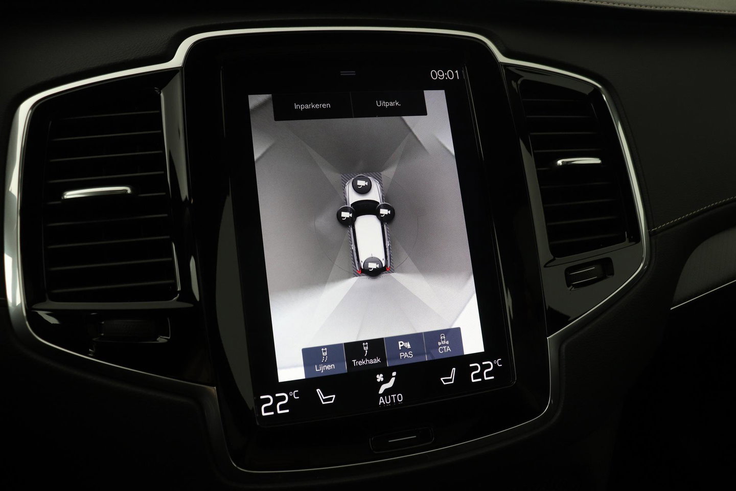 Volvo XC90 T8 Twin Engine R-Design | Luchtvering | Bowers&Wilkins | Panoramadak | 360° Camera | Head-Up | BLIS | Trekhaak | ACC