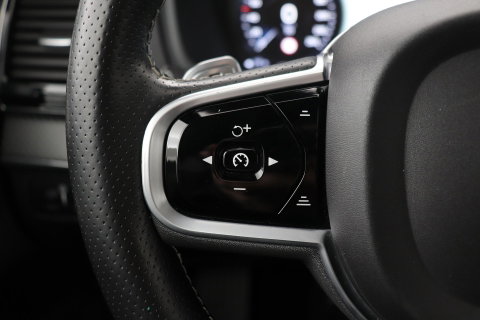 Volvo XC90 T8 Twin Engine R-Design | Luchtvering | Bowers&Wilkins | Panoramadak | 360° Camera | Head-Up | BLIS | Trekhaak | ACC