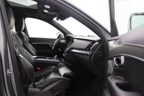 Volvo XC90 T8 Twin Engine R-Design | Luchtvering | Bowers&Wilkins | Panoramadak | 360° Camera | Head-Up | BLIS | Trekhaak | ACC