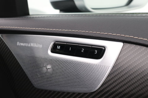 Volvo XC90 T8 Twin Engine R-Design | Luchtvering | Bowers&Wilkins | Panoramadak | 360° Camera | Head-Up | BLIS | Trekhaak | ACC