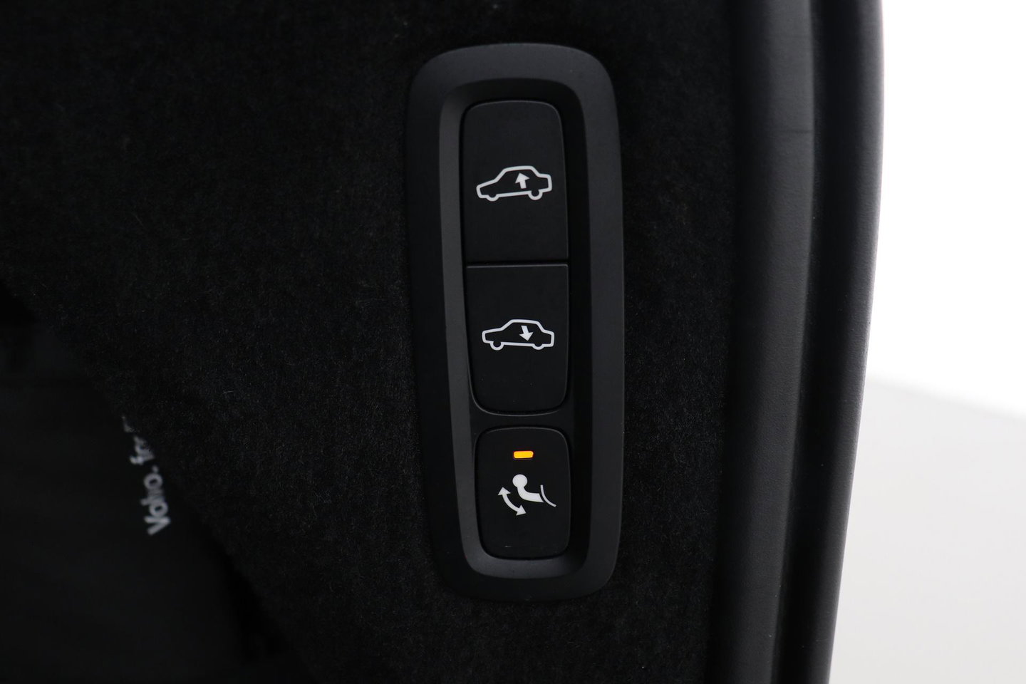 Volvo XC90 T8 Twin Engine R-Design | Luchtvering | Bowers&Wilkins | Panoramadak | 360° Camera | Head-Up | BLIS | Trekhaak | ACC