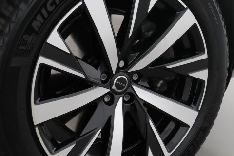 Volvo XC90 T8 Twin Engine R-Design | Luchtvering | Bowers&Wilkins | Panoramadak | 360° Camera | Head-Up | BLIS | Trekhaak | ACC