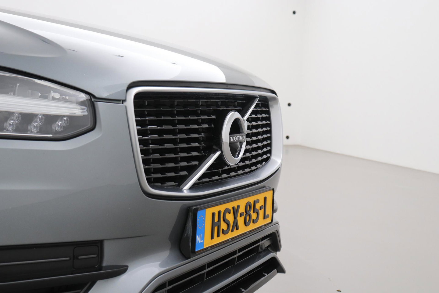 Volvo XC90 T8 Twin Engine R-Design | Luchtvering | Bowers&Wilkins | Panoramadak | 360° Camera | Head-Up | BLIS | Trekhaak | ACC