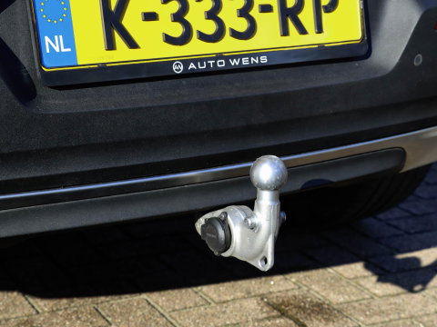 Volvo XC40 T5 Recharge R-Design 262PK Panoramadak Harman Kardon Trekhaak 1e eig. Volvo dealeronderhouden!