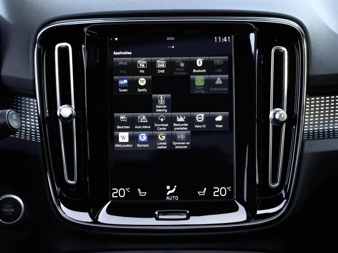 Volvo XC40 T5 Recharge R-Design 262PK Panoramadak Harman Kardon Trekhaak 1e eig. Volvo dealeronderhouden!