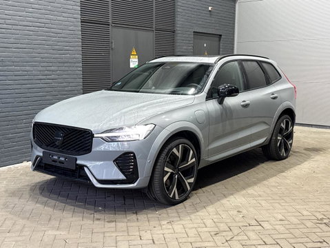 Volvo XC60 T6 Ultra Black Edition | 22 Inch | Bowers&Wilkins | Luchtvering | Trekhaak | 360° Camera | Stoelventilatie