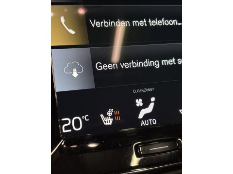 Volvo XC40 T5 Recharge R-Design 262PK Panoramadak Harman Kardon Trekhaak 1e eig. Volvo dealeronderhouden!