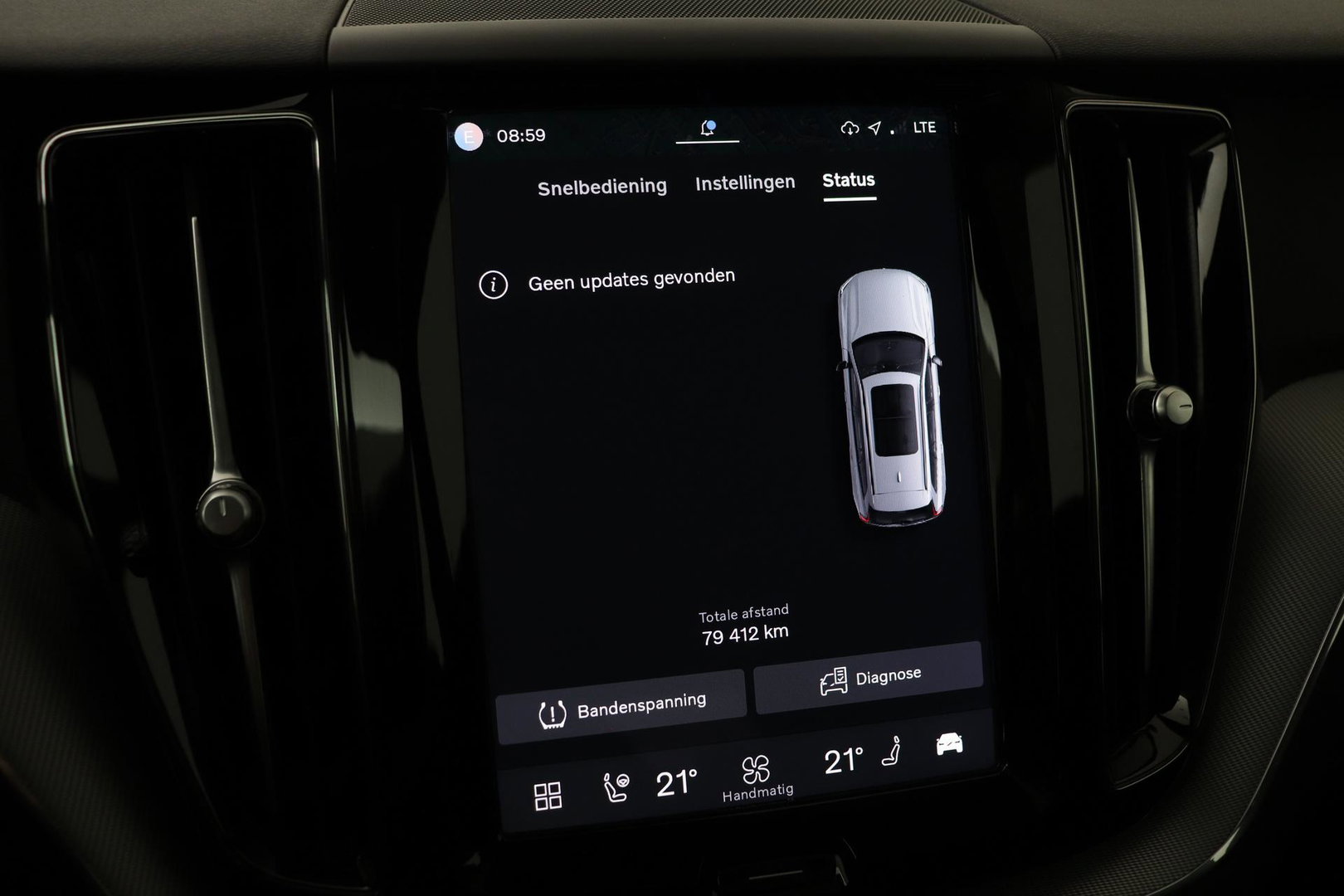 Volvo XC60 T6 Plus Dark | Panoramadak | Trekhaak | ACC | Pilot Assist | Memory | Stoel+Stuurverwarming | Keyless | Camera