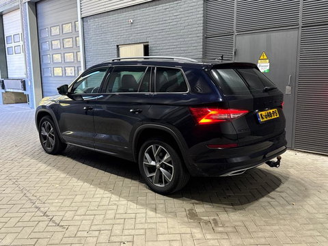 Škoda Kodiaq 1.5 TSI Sportline Business 7p. | Panoramadak | ACC | Trekhaak | Keyless | Stoel+Stuurverwarming | Camera | Lane Assist