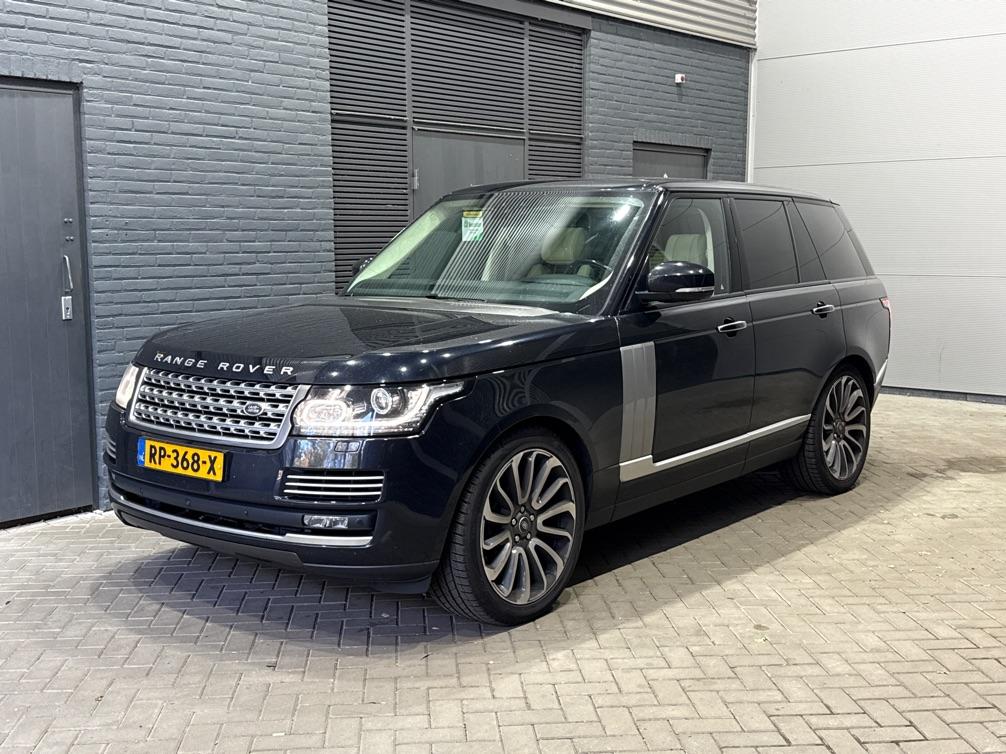 Land Rover Range Rover 3.0 TDV6 Autobiography | Luchtvering | Panoramadak | 360° Camera | Meridian | Massage+Ventilatie | Koelbox | 22 Inch