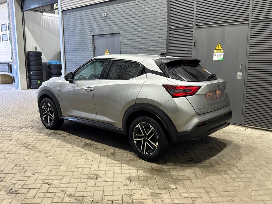 Nissan Juke 1.0 DIG-T N-Connecta | Stoel+Stuurverwarming | Camera | Keyless | Cruise Control