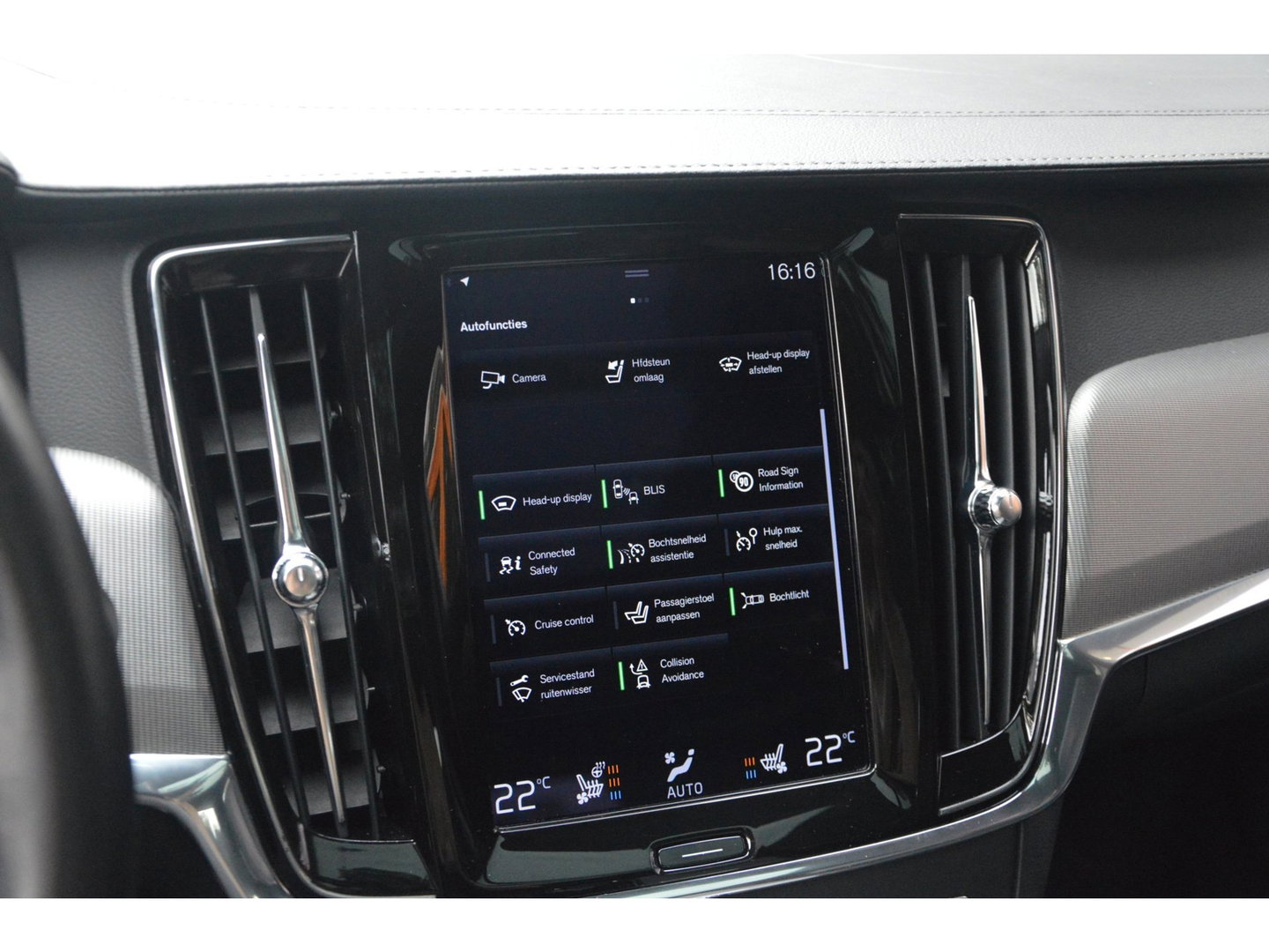 Volvo V90 T4 Inscription | Massage | Panorama dak | Standkachel | Trekhaak | Head-Up | Harman en Kardon
