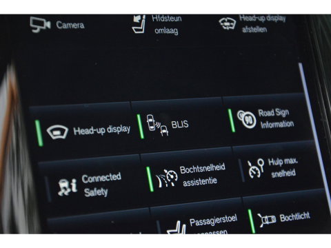 Volvo V90 T4 Inscription | Massage | Panorama dak | Standkachel | Trekhaak | Head-Up | Harman en Kardon