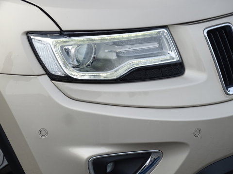 Jeep Grand Cherokee Grand Cherokee 3.7 V6 Laredo / trekhaak / LED
