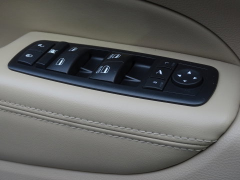 Jeep Grand Cherokee Grand Cherokee 3.7 V6 Laredo / trekhaak / LED