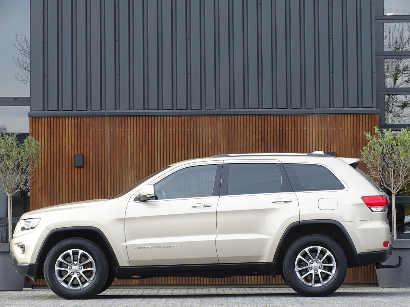 Jeep Grand Cherokee Grand Cherokee 3.7 V6 Laredo / trekhaak / LED