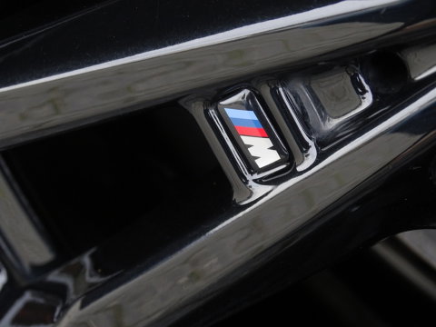 BMW 3 Serie Limousine 330e 292PK M-sport / M-Stoel / Carbon / Laser / 360° / BTW