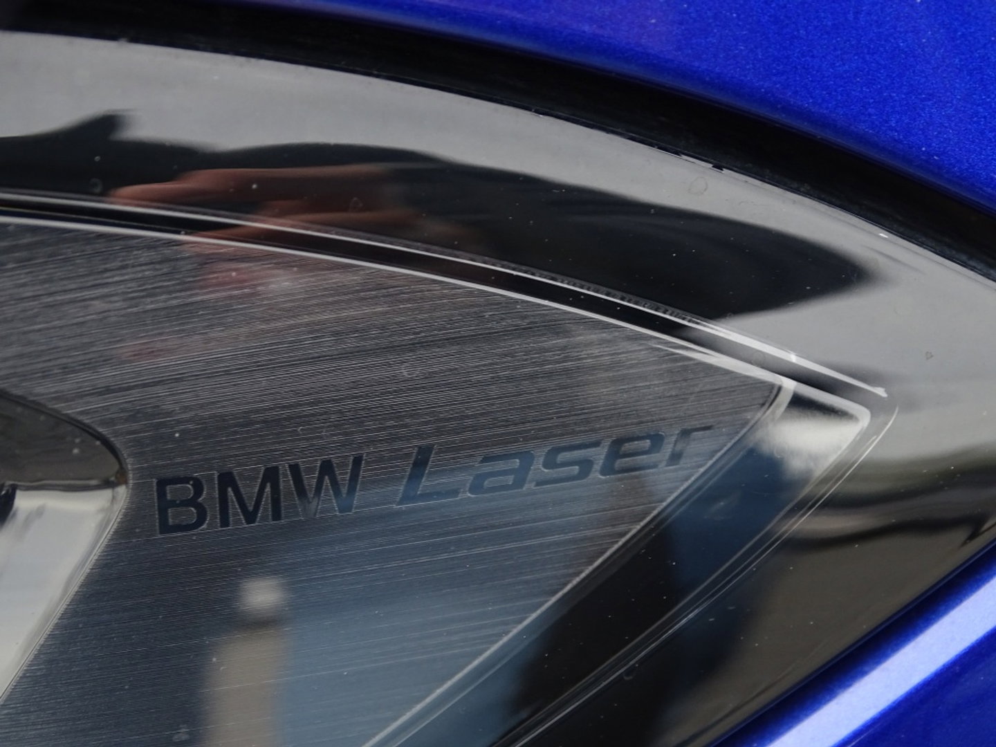 BMW 3 Serie Limousine 330e 292PK M-sport / M-Stoel / Carbon / Laser / 360° / BTW