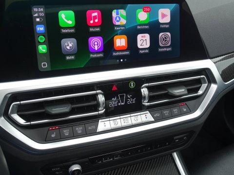 BMW 3 Serie Limousine 330e 292PK M-sport / M-Stoel / Carbon / Laser / 360° / BTW