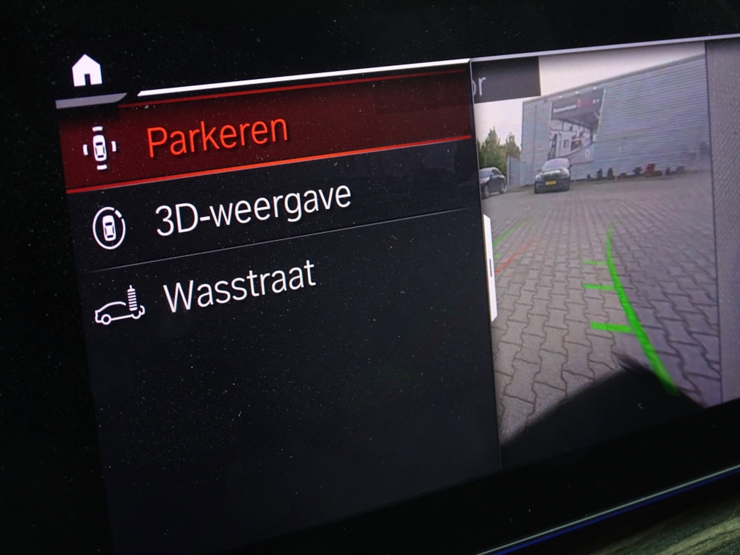 BMW 5 Serie Touring 540i xD 341PK High Ex. M-Individual / Laser / 360° / *NAP*