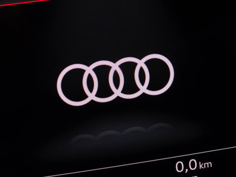 Audi Q8 55 TFSI e 381PK Quattro S line / Carbon / 23'' / B&O / 360°