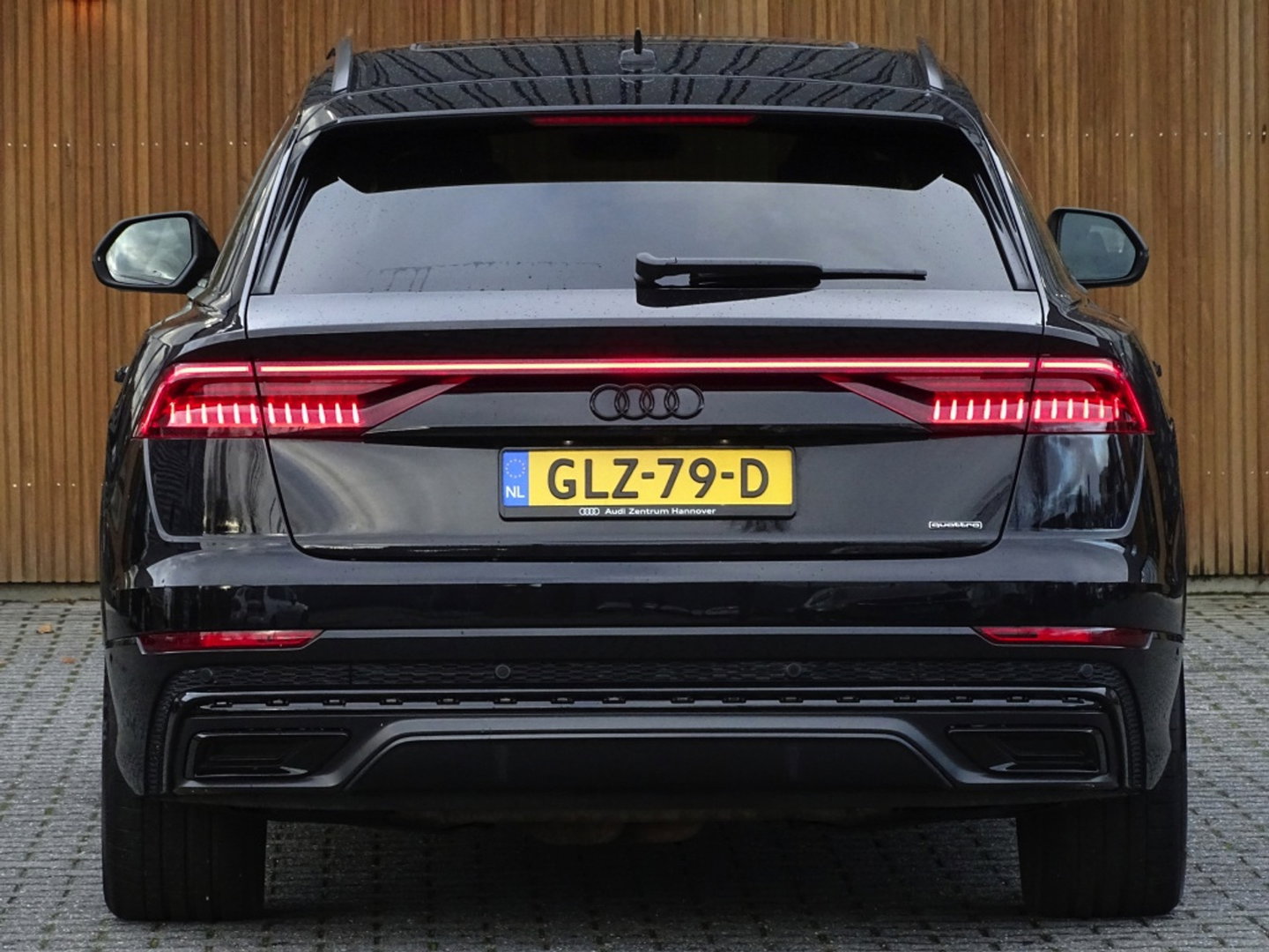 Audi Q8 55 TFSI e 381PK Quattro S line / Carbon / 23'' / B&O / 360°