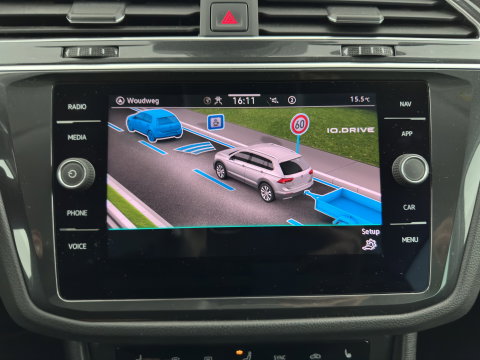 Volkswagen Tiguan 2.0 TDI Business+ (INCL.BTW) Aut. *FULL-LED | HEATED-COMFORTSEATS | ADAPTIVE-CRUISE | DIGI-COCKPIT | PRIVACY-GLASS | CAMERA | SHIFT-PADDLES | ECC | PDC | 18''ALU | TOWBAR*