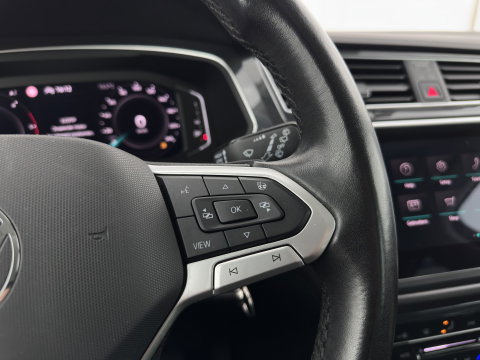 Volkswagen Tiguan 2.0 TDI Business+ (INCL.BTW) Aut. *FULL-LED | HEATED-COMFORTSEATS | ADAPTIVE-CRUISE | DIGI-COCKPIT | PRIVACY-GLASS | CAMERA | SHIFT-PADDLES | ECC | PDC | 18''ALU | TOWBAR*