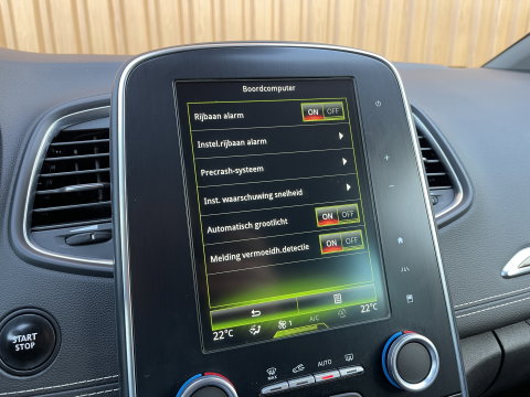 Renault Scénic 1.2 TCe Intens | DAB | Trekhaak | Multi sense | Stop & Go | City Safe Drive |  Navigatie | Cruise Control | Elektrische Spiegels |