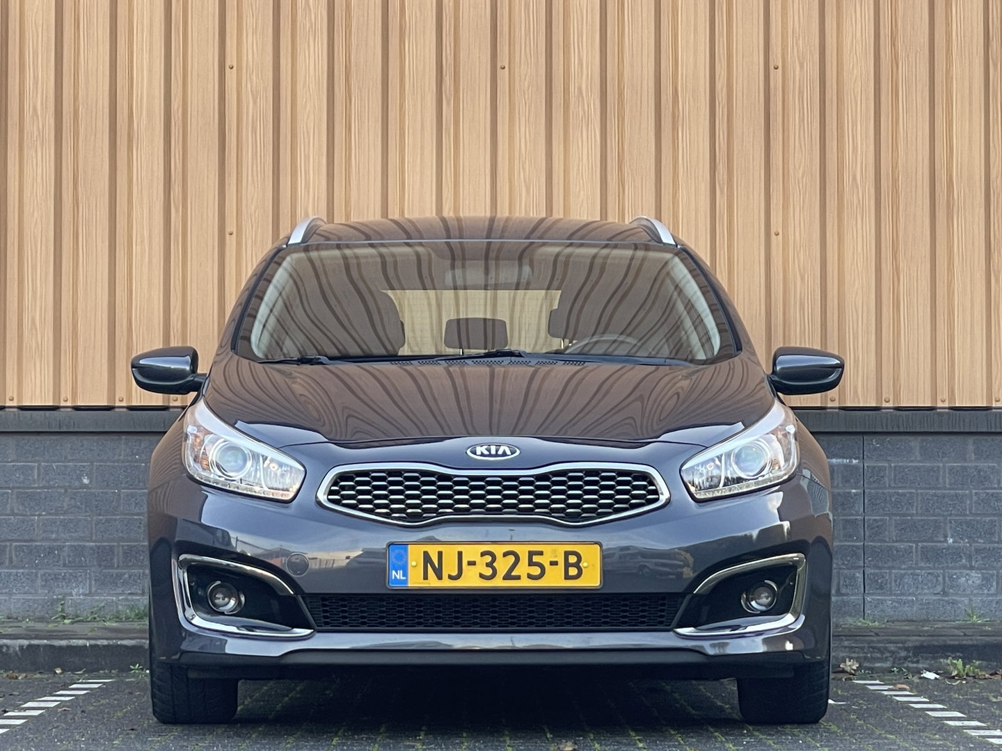 Kia cee'd Sportswagon 1.6 GDI ComfortPlusLine Navigator | Origineel Nederlands | Apple Carplay | Trekhaak | Cruise Control | Navigatie | Lichtmetaal |