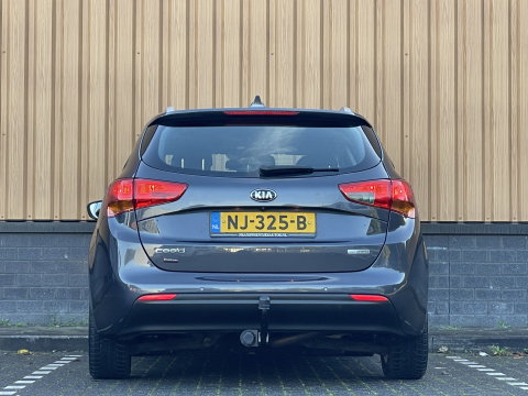 Kia cee'd Sportswagon 1.6 GDI ComfortPlusLine Navigator | Origineel Nederlands | Apple Carplay | Trekhaak | Cruise Control | Navigatie | Lichtmetaal |
