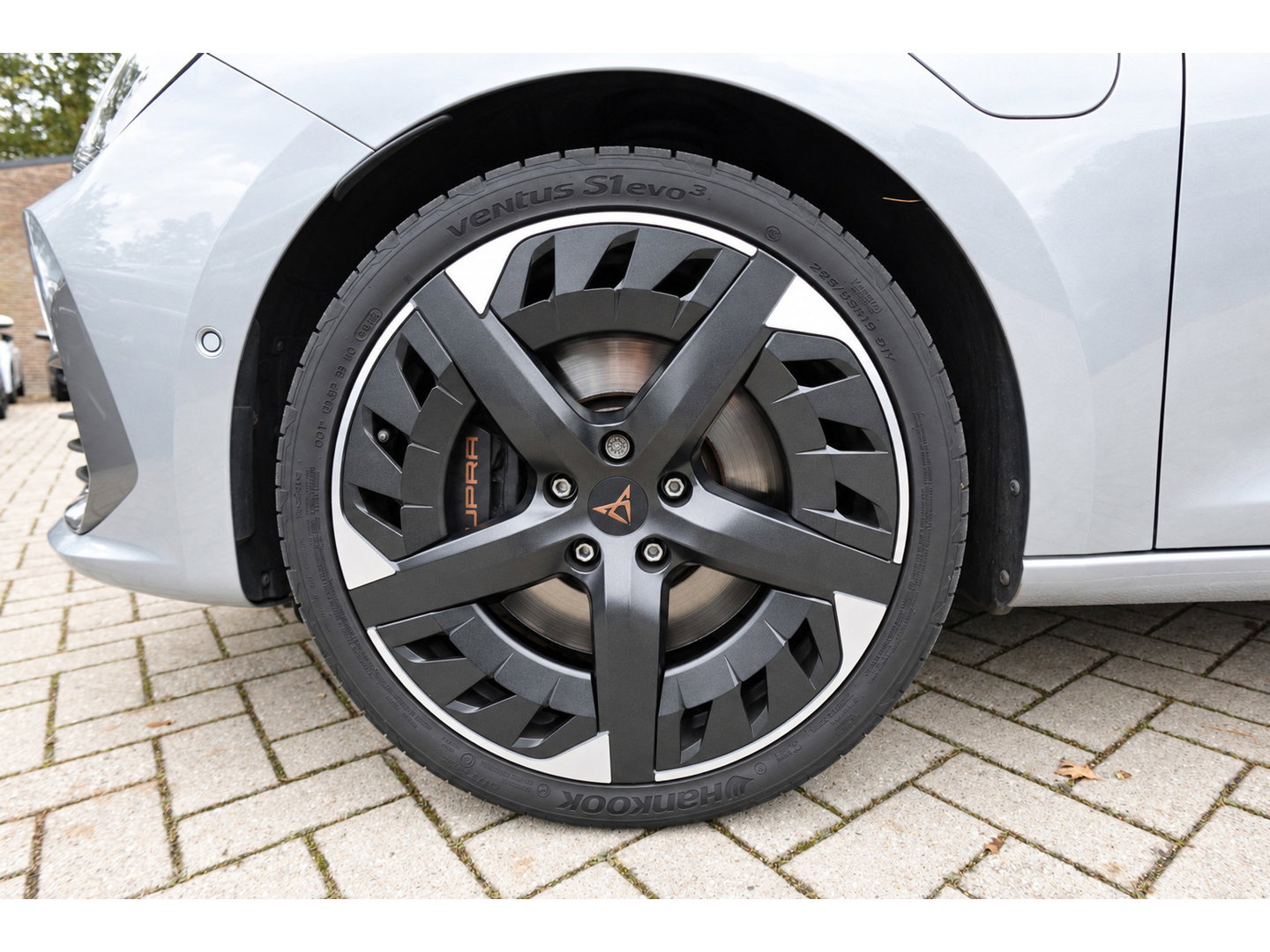 CUPRA Leon 1.4 e-Hybrid VZ Adrenaline PANO KEYLESS ACC CAM