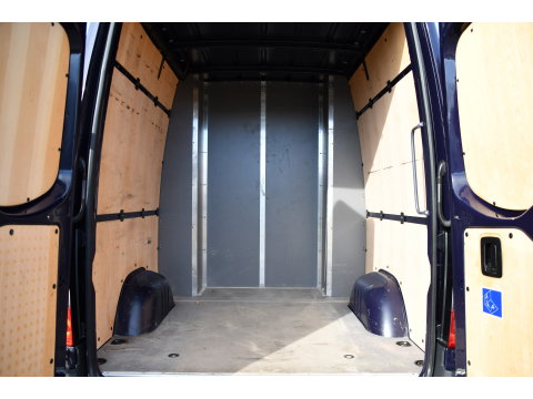 Mercedes-Benz Sprinter 317 1.9 CDI L2H2 RWD DC PB Edition Camera Cruise, Carplay, LED, 3500kg Trekhaak, Geveerde stoel, Standkachel, Automaat, 170pk, Uniek!