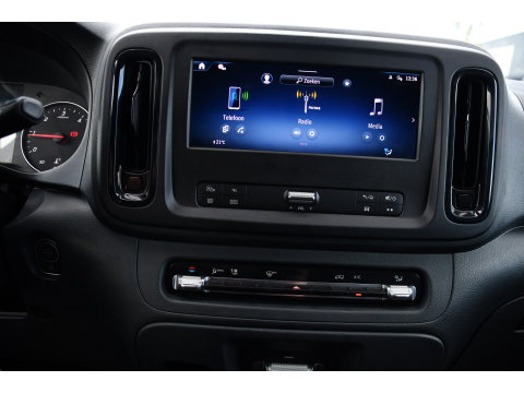 Mercedes-Benz Vito 114 CDI 1.9 PB Edition FACELIFT! Camera, Cruise, Carplay, Multimedia, Automaat, 136pk, Sensoren, Uniek!