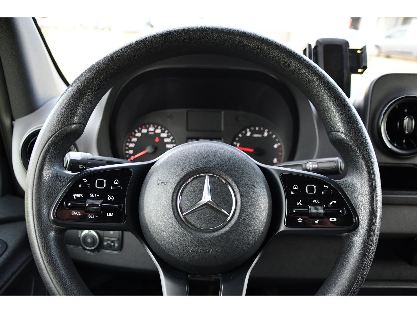 Mercedes-Benz Sprinter 316 2.2 CDI L2H2 PB Edition Camera, Cruise, Carplay, Trekhaak, Geveerde stoel, Multimedia, 164pk, Automaat, Uniek!