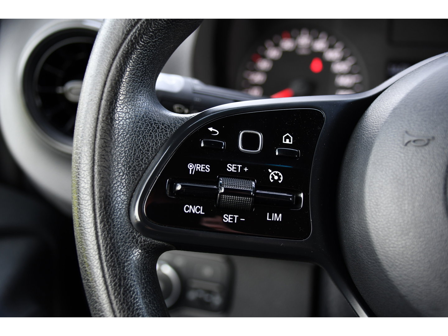 Mercedes-Benz Sprinter 316 2.2 CDI L2H2 PB Edition Camera, Cruise, Carplay, Trekhaak, Geveerde stoel, Multimedia, 164pk, Automaat, Uniek!