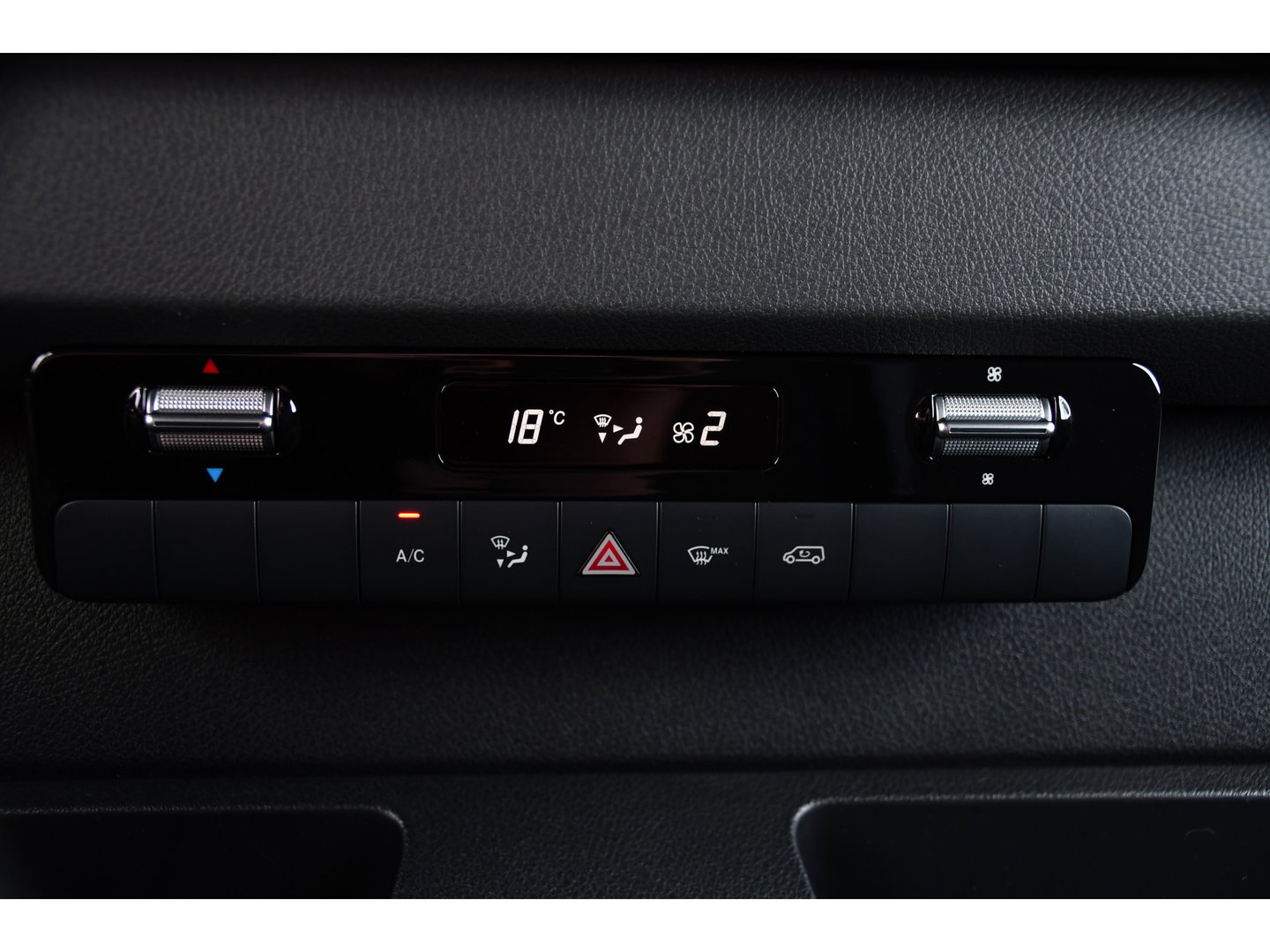 Mercedes-Benz Sprinter 316 2.2 CDI L2H2 PB Edition Camera, Cruise, Carplay, Trekhaak, Geveerde stoel, Multimedia, 164pk, Automaat, Uniek!