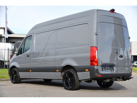 Mercedes-Benz Sprinter 316 2.2 CDI L2H2 PB Edition Camera, Cruise, Carplay, Trekhaak, Geveerde stoel, Multimedia, 164pk, Automaat, Uniek!