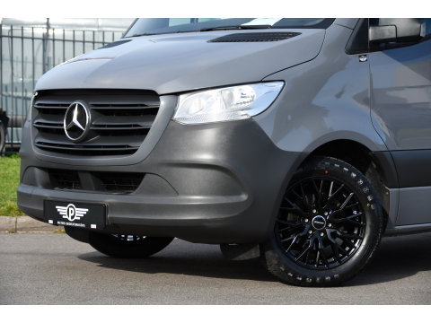Mercedes-Benz Sprinter 316 2.2 CDI L2H2 PB Edition Camera, Cruise, Carplay, Trekhaak, Geveerde stoel, Multimedia, 164pk, Automaat, Uniek!