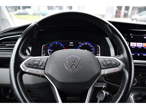 Volkswagen Transporter 2.0 TDI L1H1 Bulli Virtual, Camera, Cruise, Carplay, LED, Multimedia, 150pk, Leder, Uniek!