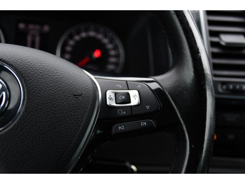 Volkswagen Transporter 2.0 TDI L2H1 DC Highline Cruise, Carplay, LED, Stoelverwarming, Sensoren, Automaat, EURO6, Multimedia, Uniek!