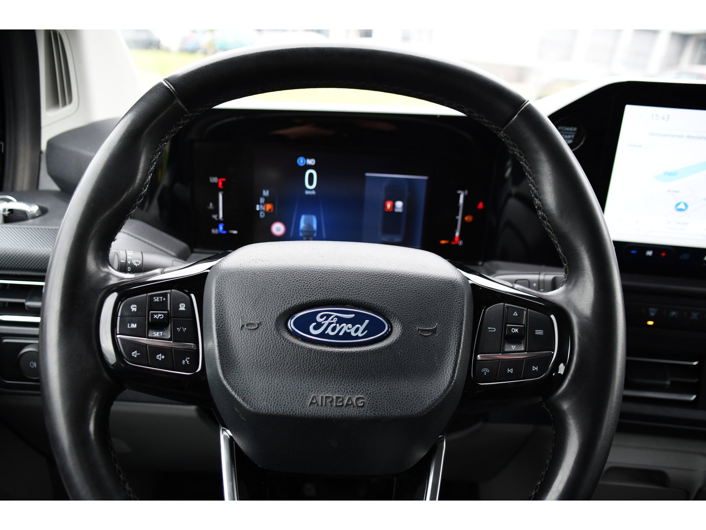 Ford Transit Custom 300 2.0 TDCI L2H1 Limited Black Edition Adaptieve Cruise, Camera, Carplay, LED, 2 x Schuifdeur, Automaat, 170pk, Stoelverwarming, Sensoren, Uniek!