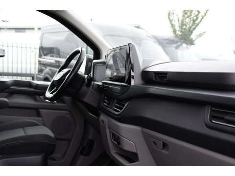 Ford Transit Custom 300 2.0 TDCI L2H1 Limited Black Edition Adaptieve Cruise, Camera, Carplay, LED, 2 x Schuifdeur, Automaat, 170pk, Stoelverwarming, Sensoren, Uniek!