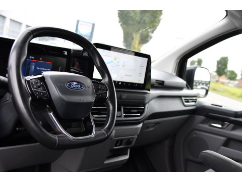 Ford Transit Custom 300 2.0 TDCI L2H1 Limited Black Edition Adaptieve Cruise, Camera, Carplay, LED, 2 x Schuifdeur, Automaat, 170pk, Stoelverwarming, Sensoren, Uniek!