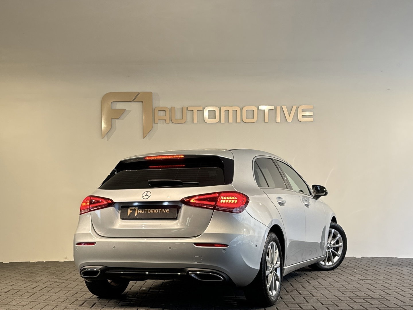 Mercedes-Benz A-Klasse 180 Stoelverwarming|Lane|CarPlay