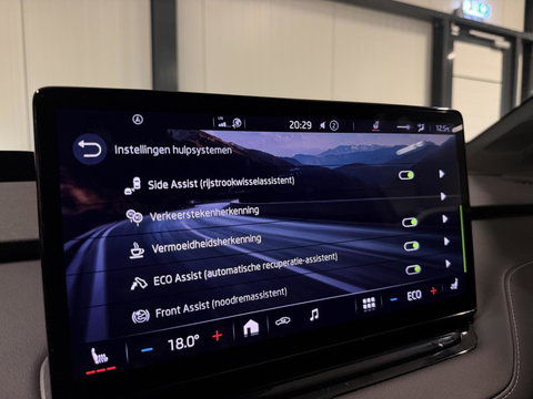 Škoda Enyaq iV 80 Sportline Warmtepomp Head-up Trekhaak NAP