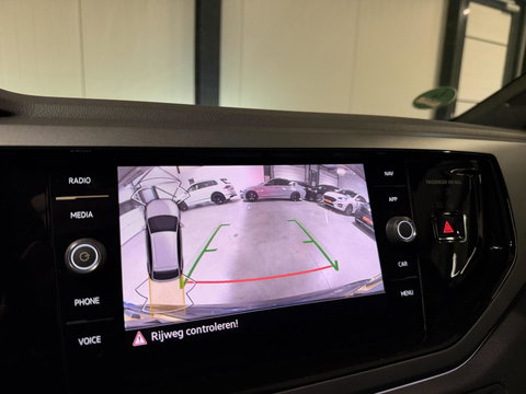 Volkswagen Taigo 1.0 TSI R-Line Pano Virtual Sfeer Camera